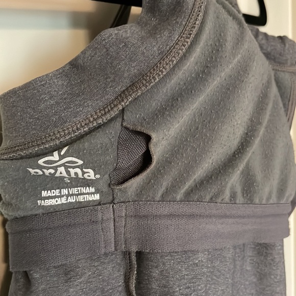 prAna Quinn Chakara Yoga Tank Size S - Picture 8 of 8